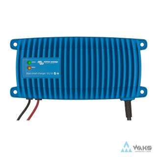 Blue Smart IP67 Charger 12/13 (1)