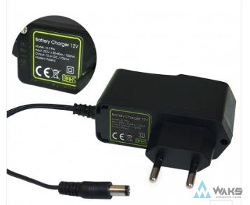 Ładowarka aku. BIAKS 12V v2.0 LED wtyk 2,1x5,5mm Ładowarka aku. BIAKS 12V v2.0 LED wtyk 2,1x5,5mm